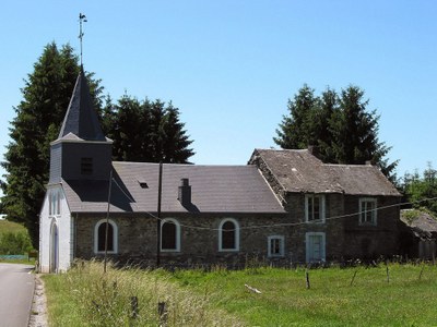 Hérisson chapelle ext en long redim.jpg